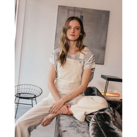 Levi’s • NWT RIbcage Corduroy Overalls - Picture 9 of 10